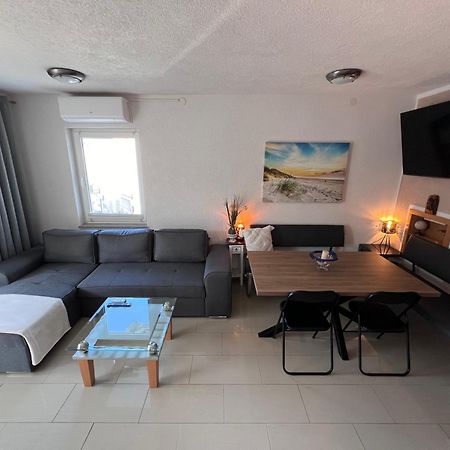 Apartment Mira - Sea View Trogir Exterior photo